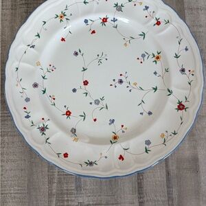 Vintage Epoch Oakbrook Floral 12 Inch Chop Plate